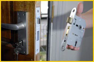 Metro Locksmith Services Urbandale, IA 515-203-4198 - 13-lock-replace