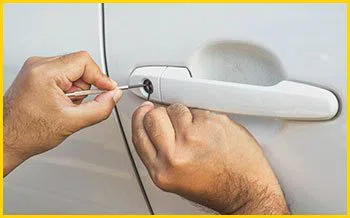 Metro Locksmith Services Urbandale, IA 515-203-4198 - 21-car-locksmith